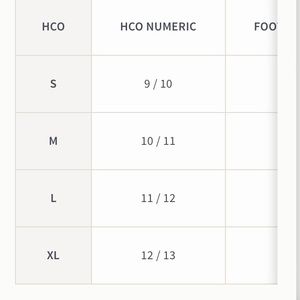 hollister slides size chart